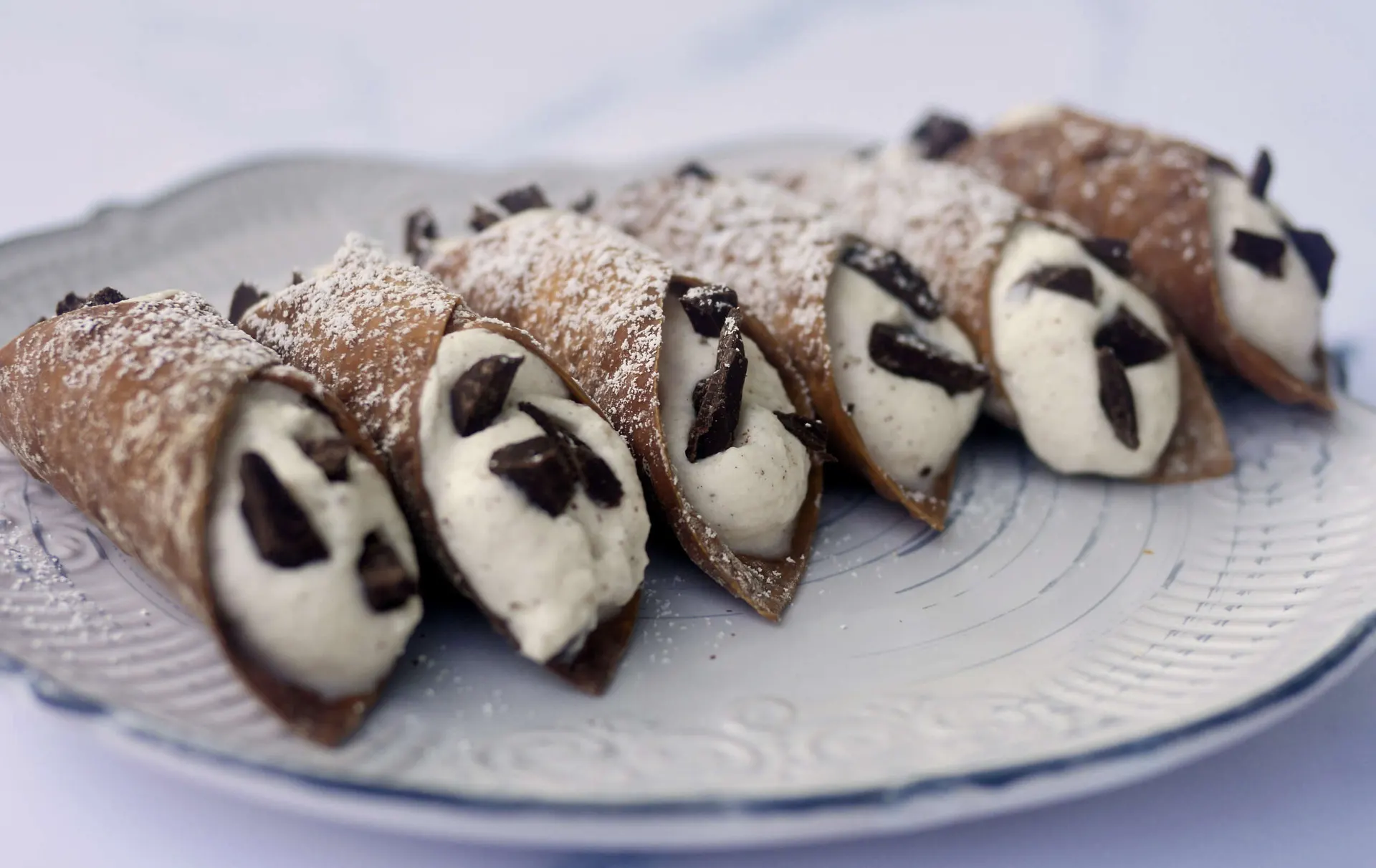 Air Fryer Cannolis
