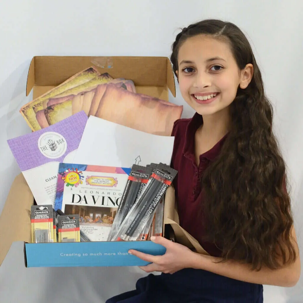n kid's art subscription box