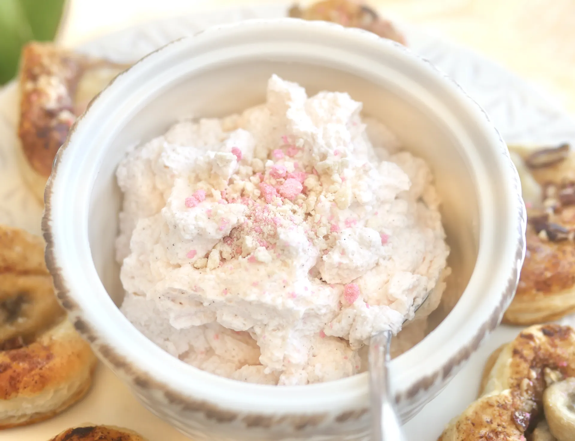 Homemade Strawberry Whipped Cream Dip
